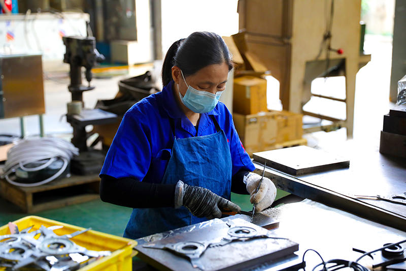 Jiaxing Shengbang เครื่องกลอุปกรณ์ Co., Ltd.